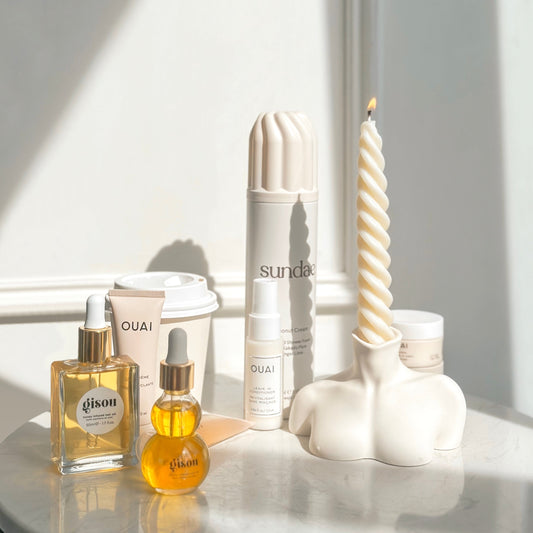 Décolletage Candle Holder